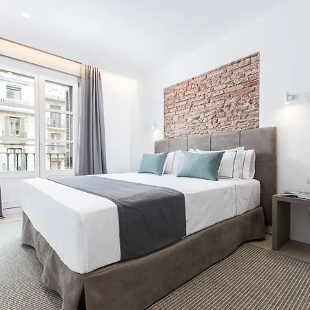 Luxury 3 Bed Apartment