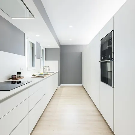 Luxury 3 Bed Apartment Дом отдыха Монтероссо-аль-Маре