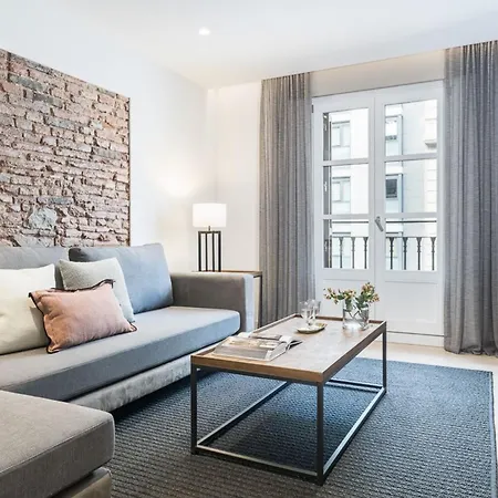 Luxury 3 Bed Apartment Монтероссо-аль-Маре